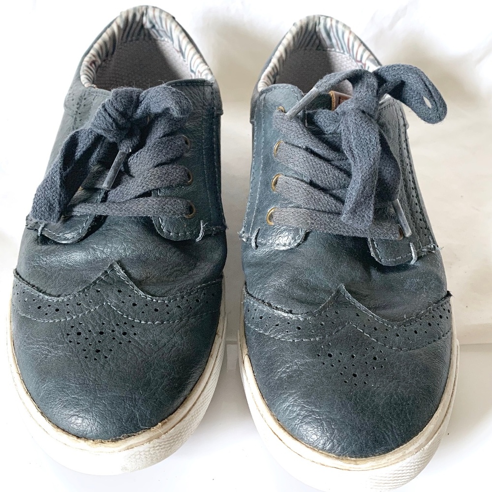Ben Sherman Jayme Wingtip Sneaker